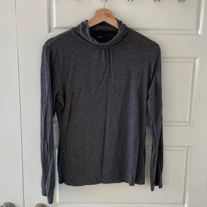 Ann Taylor Gray Turtleneck Long Sleeve Top - Women’s Medium Size